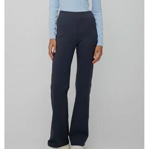 Kit and Ace  Stride Fitted‎ Kick-Flare Pants Nylon Spandex blend-women  Size: S